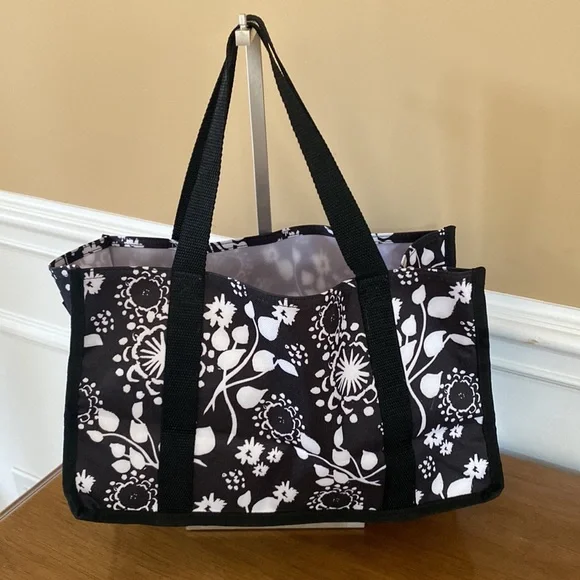 THIRTY ONE KEEP IT CADDY - Picture 2 of 11